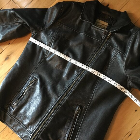 Point Zero Nicole Benisti Vegan Leather Moto Jacket - Picture 13 of 16